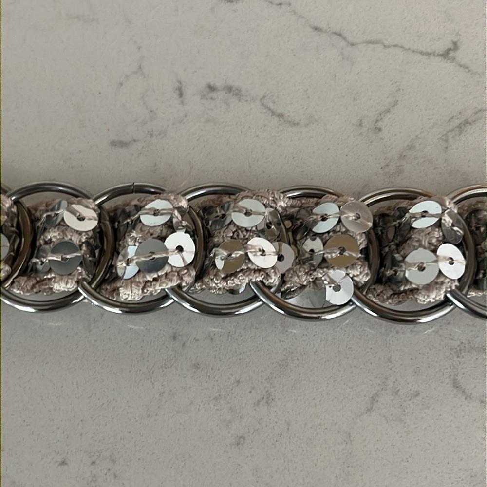 Absolutely Adorable Silver Sequin Adjustable Belt - Picture 2 of 7